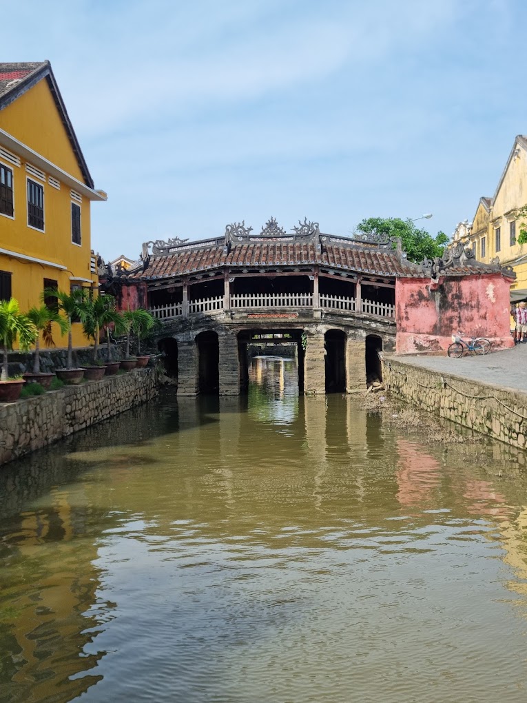 Hoi An random eat out